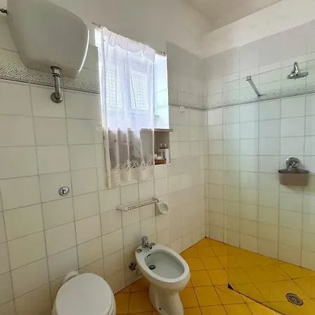 Fm Forio Forio (Isola d'Ischia)